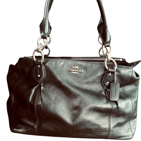 Black leather COACH‎ Bag with gold accents - Picture 1 of 11